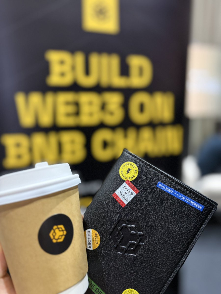 0xsandy1913's tweet photo. @MalaysiaBCW 主会场，29号-30号

我们@BNBCHAIN @BNBCHAINZH在VIP 和Coffee Station两个区域请大家喝咖啡

BNB牌☕️，一杯提神醒脑，两杯永��疲劳

快来找Sandy打卡拍照！！！随机掉落小惊喜哟🥳 https://t.co/q2HPlZ5qG2