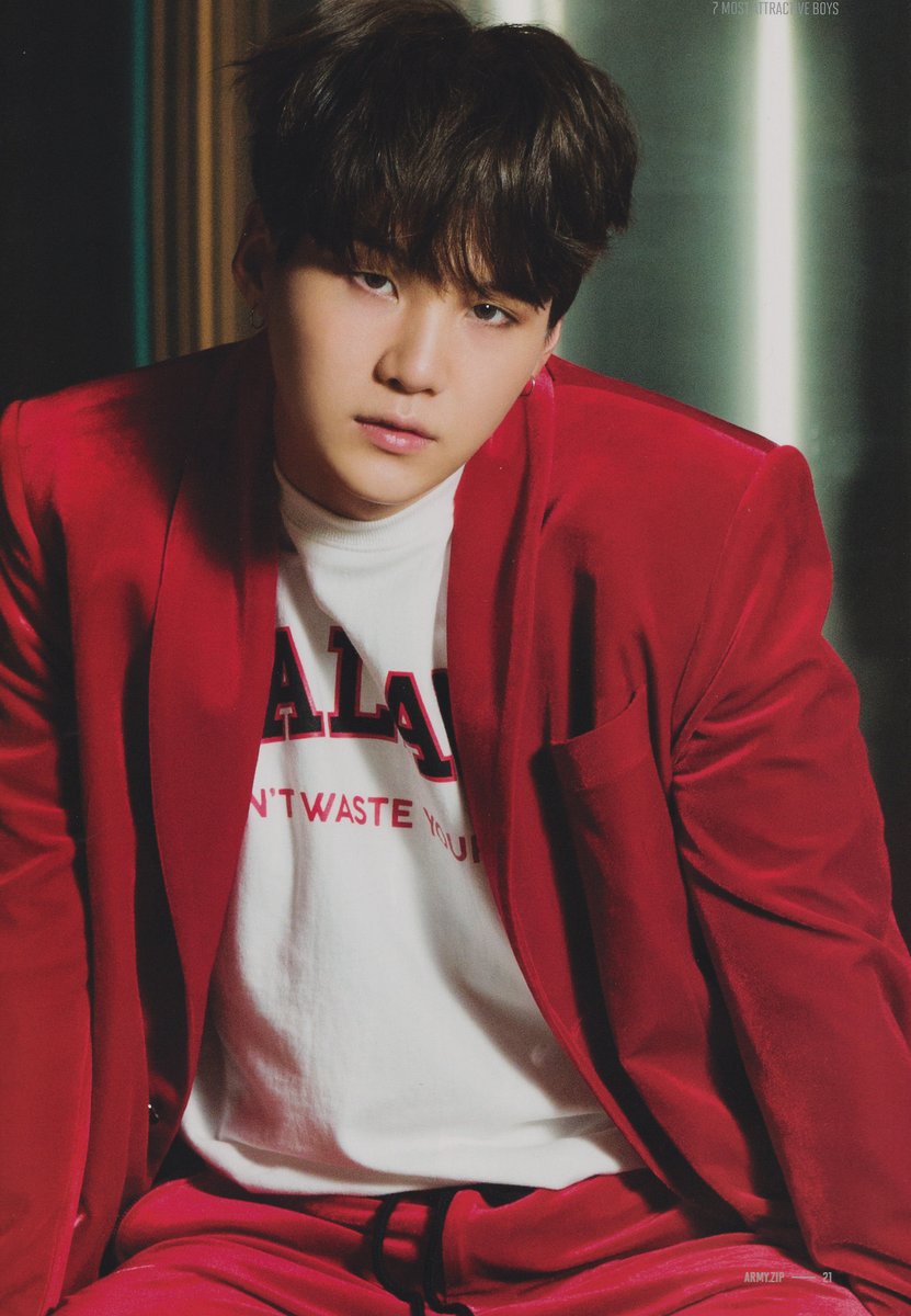 btsfancafe__twt's tweet photo. [scan] BTS 4th ARMY Membership Kit (2)

#JIN #SUGA #BTS #방탄소년단 #ARMYZIP https://t.co/jr4yU9StRd