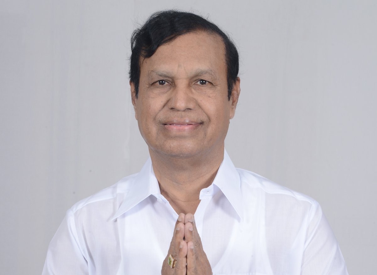LaithaChriste's tweet photo. முக்கிய செய்தி 🔔 : தி.மு.க, எம்.பி 'டி.ஆர்.பாலுவின்' மதுபான ஆலையில் தற்போது லஞ்ச ஒழிப்புத்துறை அதிகாரிகள் சோதனை செய்து வருகிறார்கள் ! https://t.co/vH0pmrbwZm