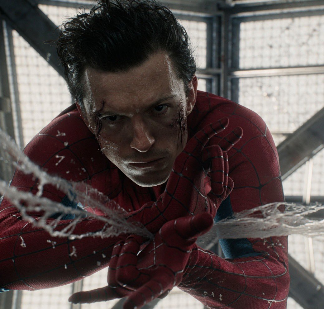 Aileendruiz's tweet photo. Me complace decirles que Spider Man Brand New Day junto con Spider Man 2 de Sam Raimi, son las mejores película live action de Spider Man. Qué gozada fue ver esto. https://t.co/kGKDAubjqU