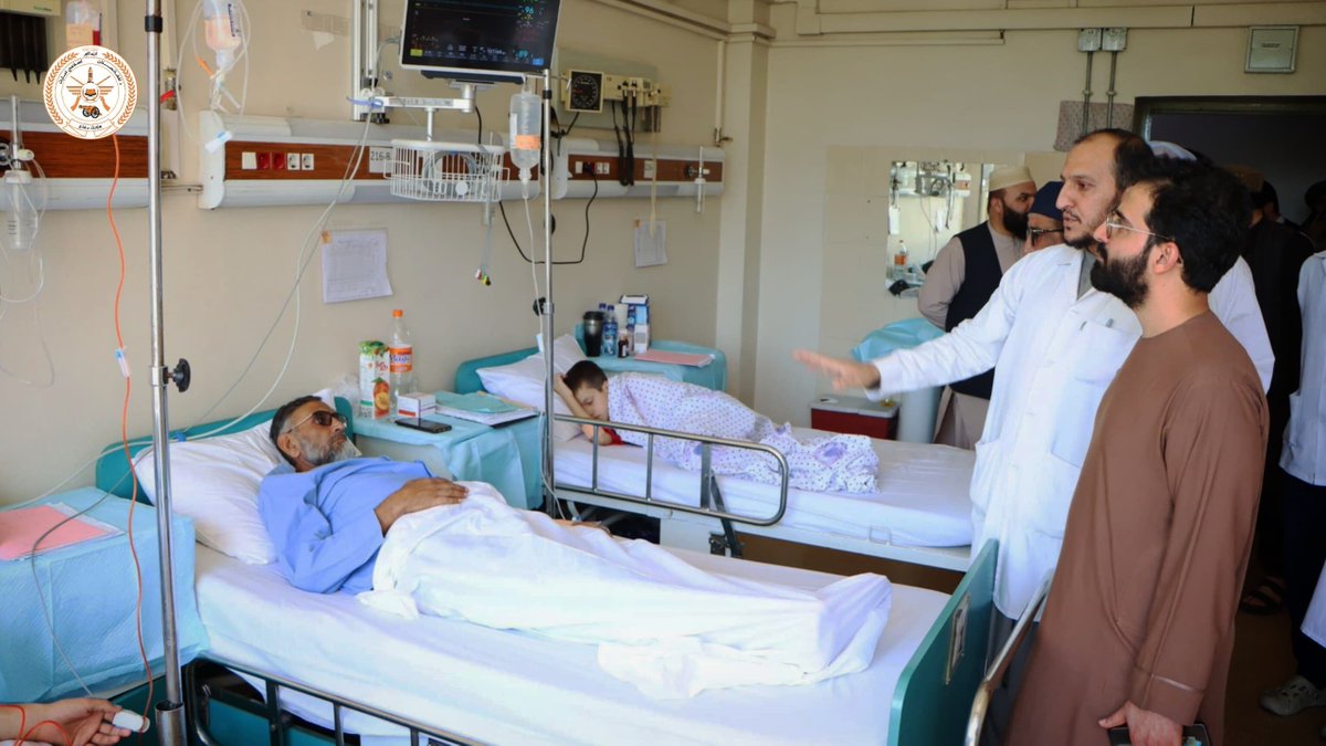 MoDAfghanistan2's tweet photo. هیئت تعیین‌شده از سوی معاون اداری ریاست‌الوزراء از سه مرکز پیشگیری و درمان بیماری سرطان بازدید و ارزیابی کرد https://t.co/JKiulU0Ljf