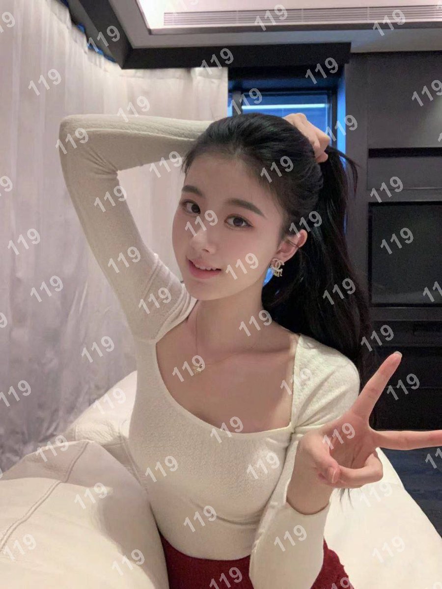 jon62100's tweet photo. 我们说好一起老去看细水长流，却将成为别人的某某，在分岔的路口，你在左，我在右，我们都倔强的不曾回头。

商丘市宁陵县中央国际商业中心休闲广场

琏係👉🏼❌：@robertonorto13（失联看主页第一条帖子，转发或者截图页面可效率通过）

#商丘

#河南 https://t.co/AD8EC76UuQ