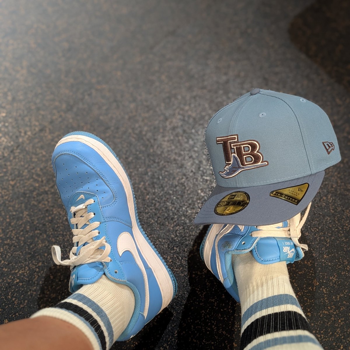azuです NEWERA 59FIFTY Pre-Curved Tampabay Rays OLD LOGO UV Gray & NIKE