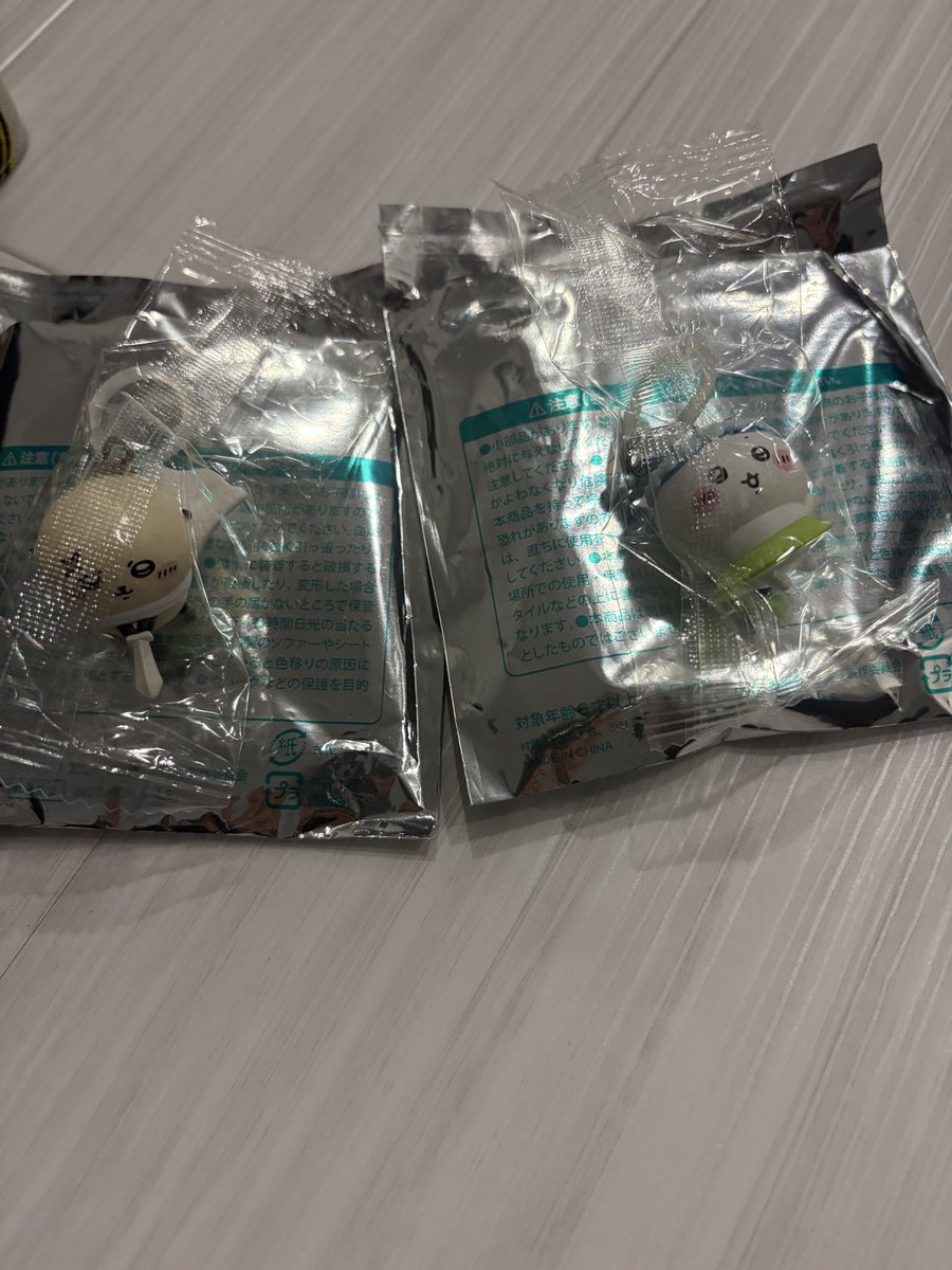 Mmm_416a's tweet photo. 【交換】映画ちいかわ 人魚の島のひみつ 入場者特典  めじるし

譲:ハチワレ、ラッコ
求:うさぎ

郵送にて交換お願いいたします。

検索からでもお気軽にお声掛けください。 https://t.co/Xajes9QsZ6