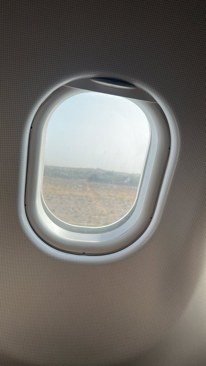 Bno1837290's tweet photo. @NHuwaiti @ms_780 @Saudi_Airlines مفتوح وصلت ابها الحين الحمدلله.. https://t.co/1eutBsDc5D