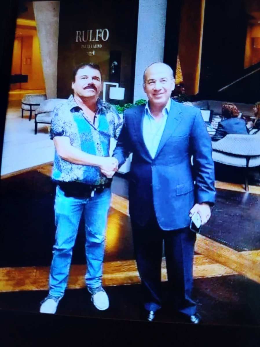 TonyRios21's tweet photo. @fridasg54 Los Narco políticos ⏬⏬ https://t.co/3Ce6SH25RD