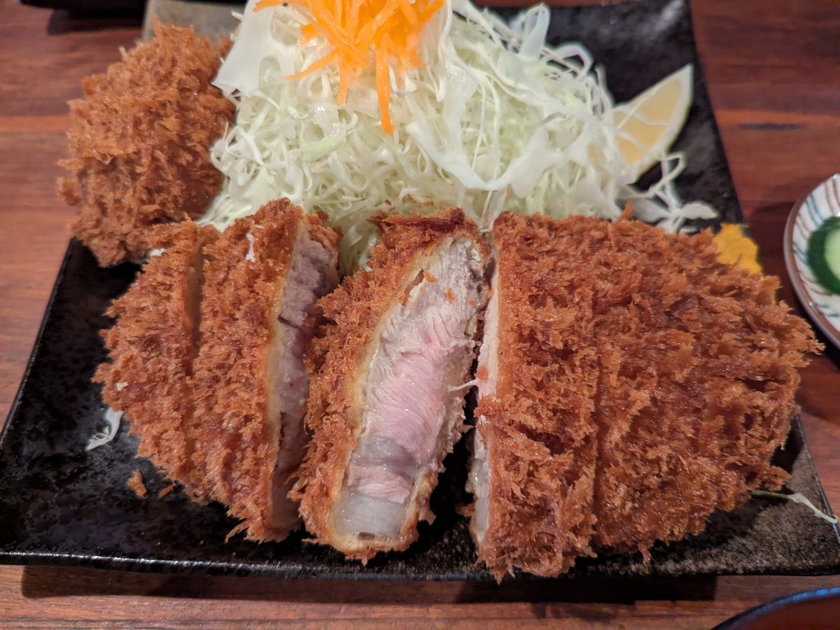 TaroinZAT's tweet photo. 今日の #とんかつ

前橋市大友町　かつ政 https://t.co/qHs5PzCGxv
