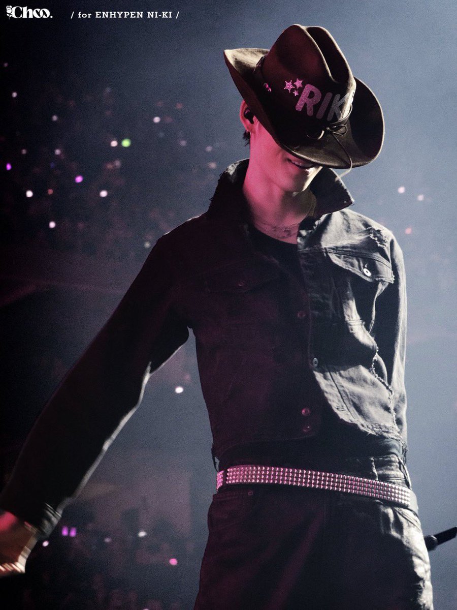 allforchulsoo's tweet photo. COWBOY NI-KI IN OAKLAND 🖤 #NI_KI #니키 https://t.co/eGlZsKEVc5
