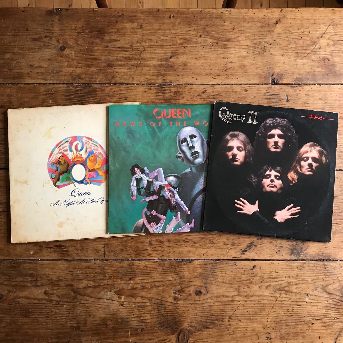 daz_hat_radio's tweet photo. @Mikehomeseller Queen. Can't beat a bit of Queen. https://t.co/n6FGSbwDt8