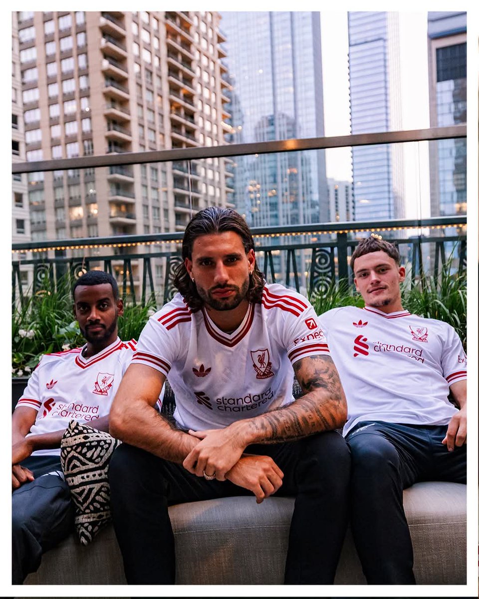 UnplayableZA's tweet photo. 𝗠𝗔𝗗𝗘 𝗙𝗢𝗥 𝗟𝗜𝗩𝗘𝗥𝗣𝗢𝗢𝗟!

Liverpool's away jersey for 2026/27.

#adidas 
#UNPLAYABLE https://t.co/1na75zVWrM