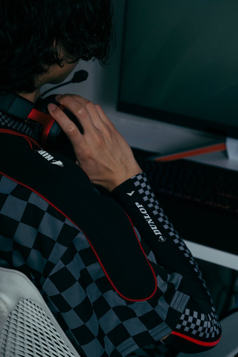 FENNEL_official's tweet photo. DUNLOP｜GAMING GEAR ARM SLEEVE
DESIGN WITH FENNEL

NOW AVAILABLE
https://t.co/Q1YhkoJ4Ah https://t.co/HA6OlHN690