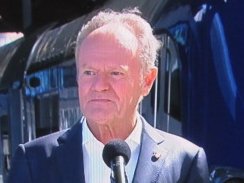 MarekBrzeg's tweet photo. Premier Donald Tusk szczuje Ukraińców na obywateli Polski.
Zakuty łeb przekonuje, że Polacy - w stosunku do przebywających w naszym kraju Ukraińców - zachowują się jak... bandyci!
- Czekamy na porównanie nas do zbrodniarzy z... Wołynia! 😭 https://t.co/mOozVF3lZg