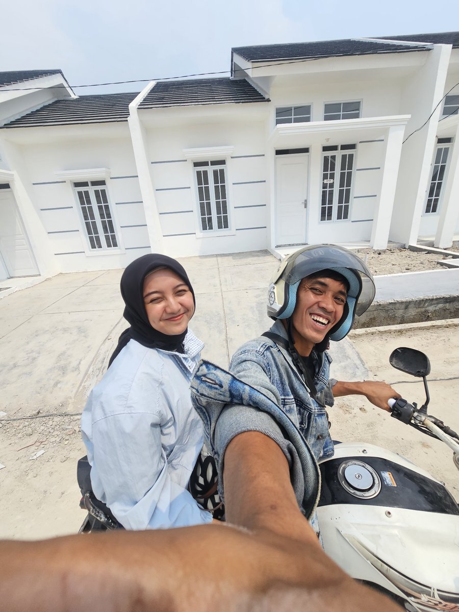 gipucaaa's tweet photo. alhamdulillah abis akad yeay https://t.co/loClpAATE2