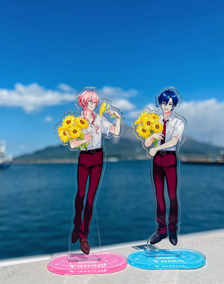 mainasu_2_834's tweet photo. 幸亏这边中午周围一个人都没有不然大家就会看到一个可疑的オタク在拍立牌 https://t.co/vYbEgpCqao