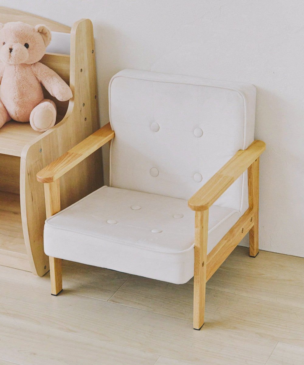 salut_shop's tweet photo. ミニソファがWEB限定で再入荷しました♪

お子さまはもちろん、
ペット用としてもおすすめです✨

●WEB限定ミニソファ　¥7,700

お買い物はこちら→https://t.co/zCOx5Q7vUY https://t.co/wuolXefFwJ