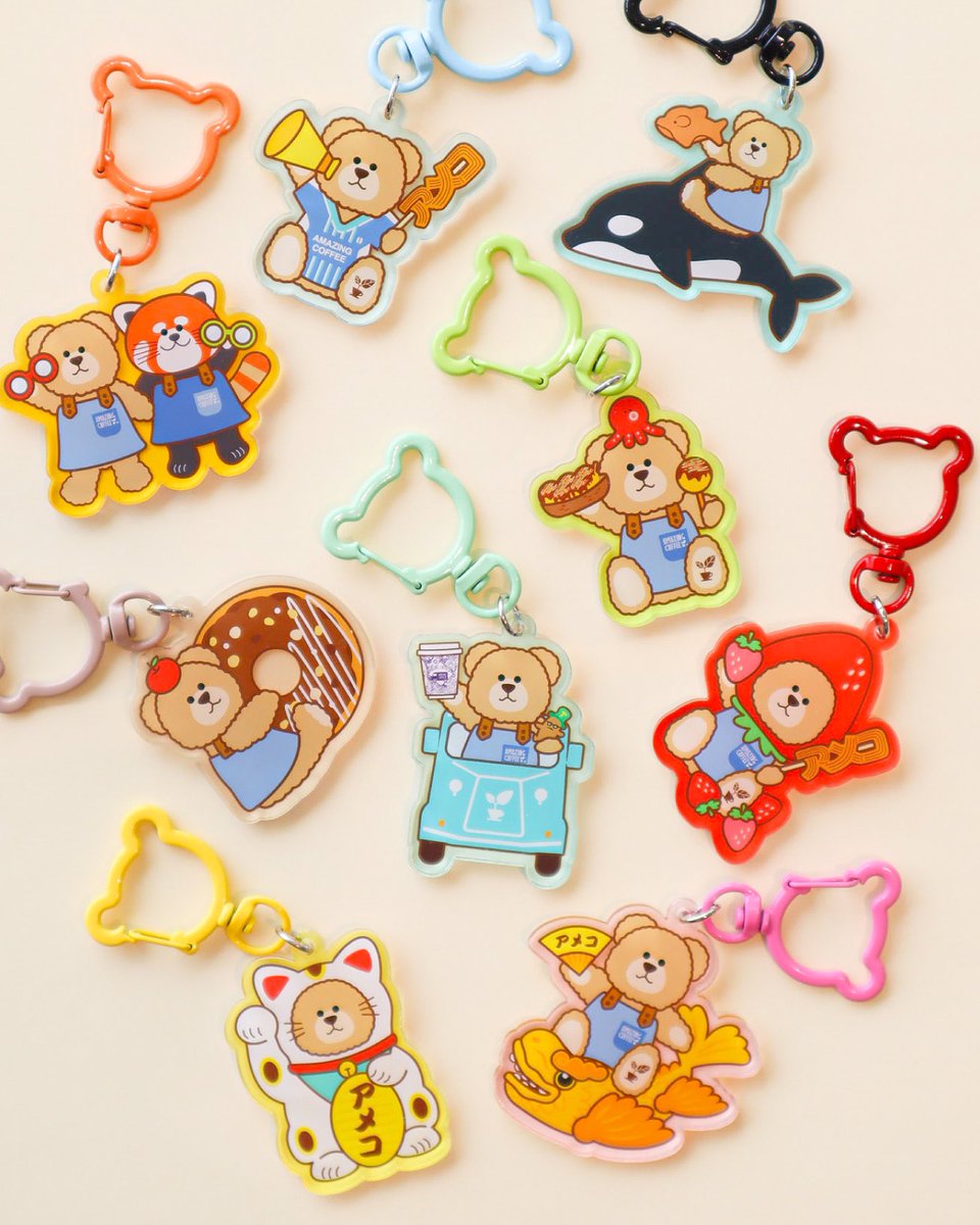 amazingcoffee__'s tweet photo. ／
8/1(土)発売！
AMAZING ベア アクリルキーホルダー🐻
＼

大人気のAMAZINGベアが、AMAZING COFFEE各店&amp;コラボ店舗、全9拠点のご当地デザインキーホルダーになりました！

🚙中目黒🐙大阪🐱豪徳寺
🏯名古屋🍎青森👓鯖江
🐬神戸🍓福岡⚽️長崎

#アメコ #ご当地アメベア
https://t.co/2QwZ73g5VV https://t.co/ysUdyWpf7F