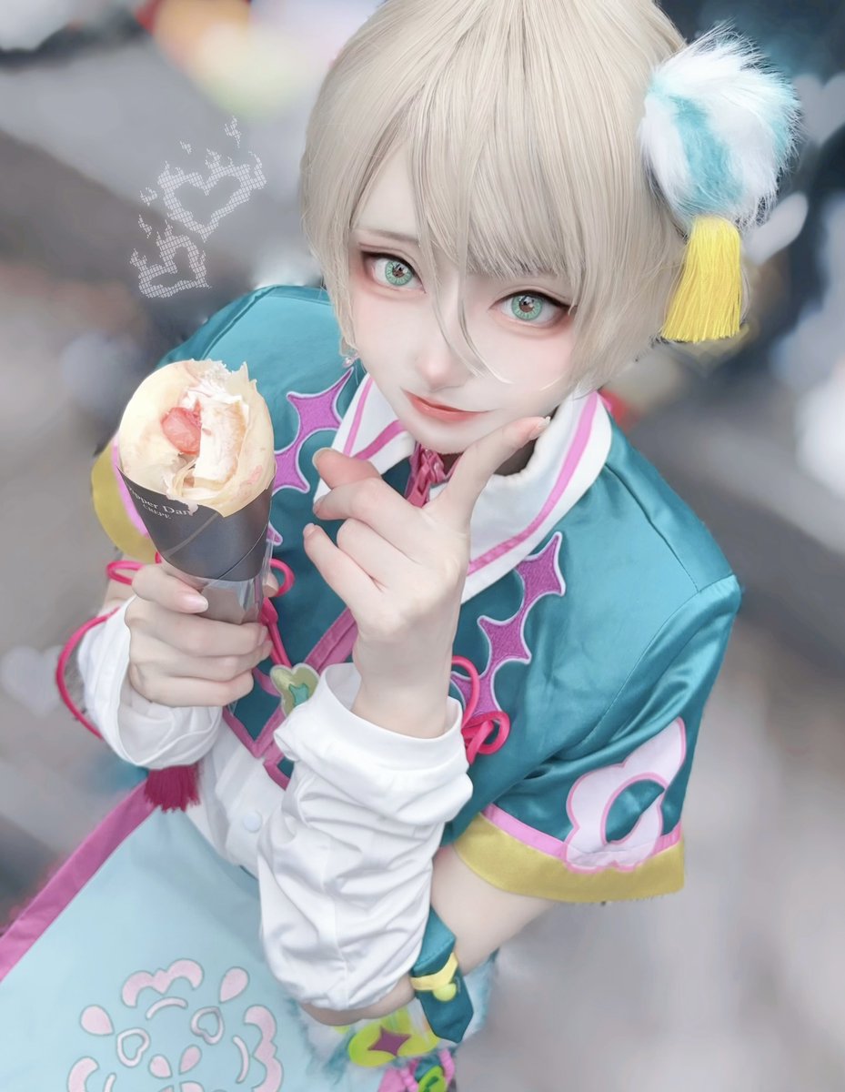 りかこ tweet media
