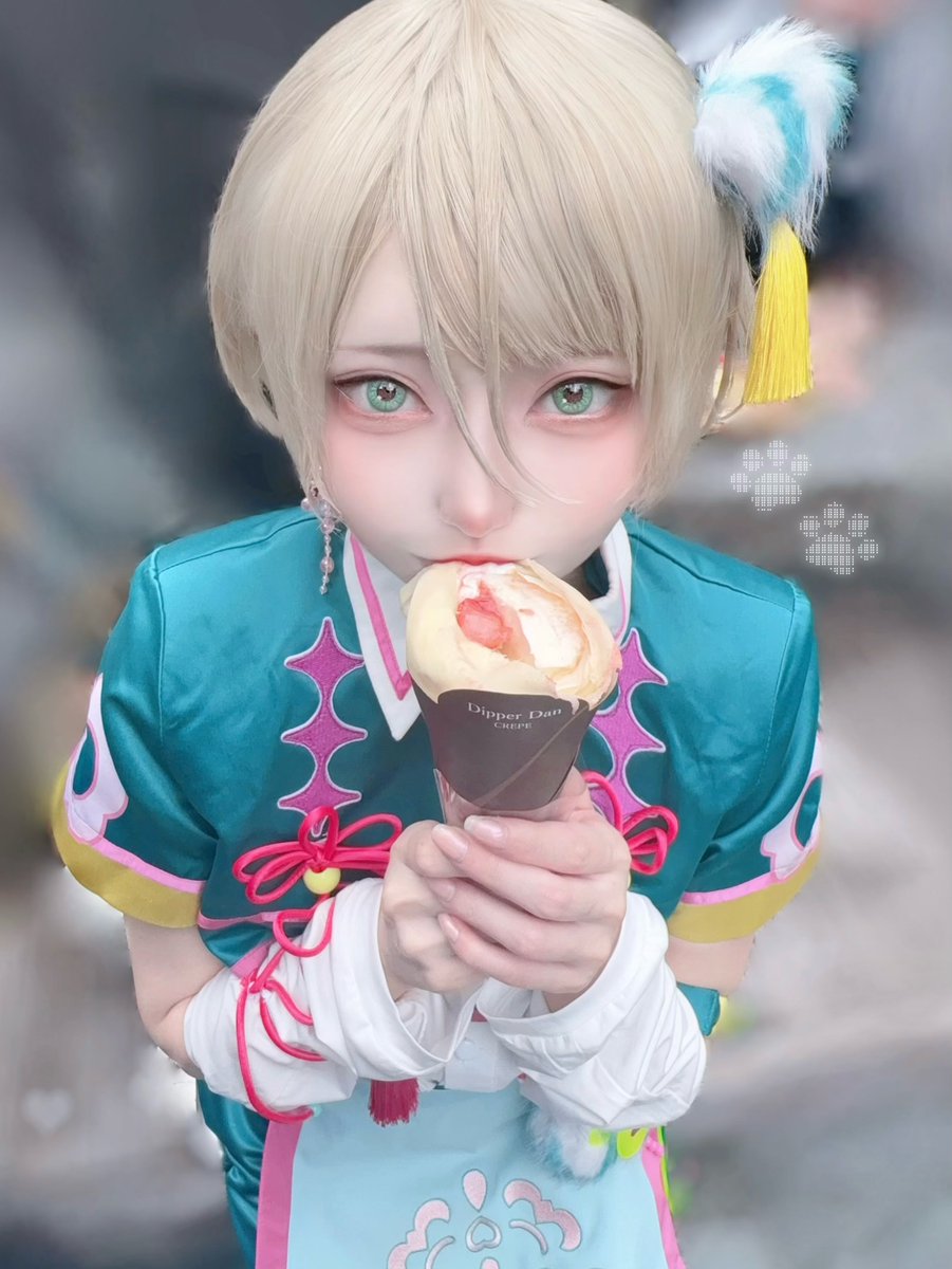 りかこ tweet media