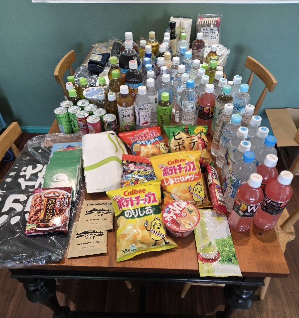 banbiwagon's tweet photo. トヨタレンタリース静岡様から食品のご寄付いただきました  https://t.co/8oe6saw0eP https://t.co/UXDB2qNvnJ