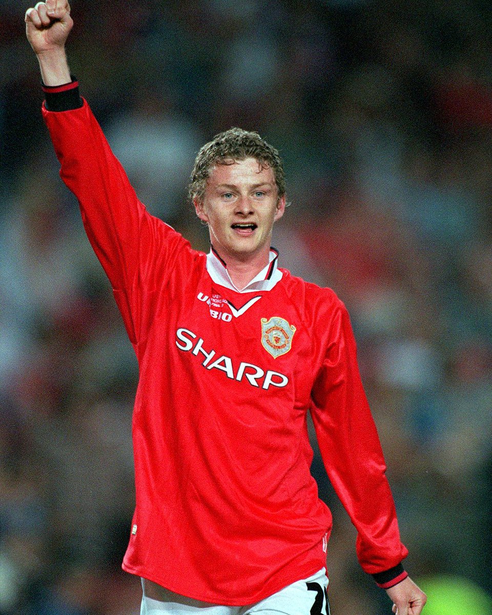 ManUtd_ID's tweet photo. Tepat 3⃣0⃣ tahun lalu, Ole Gunnar Solskjær resmi bergabung dengan United ✊ https://t.co/h3PQu9V3O6