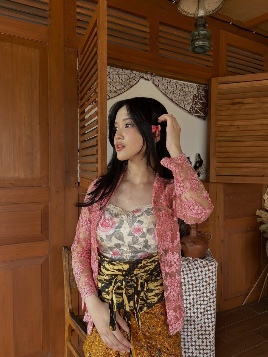 jeklong00's tweet photo. mantep bener ribka 🤤 https://t.co/BaqUKI7cgv