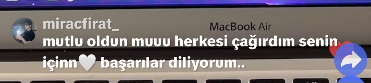 sakurairoyelll's tweet photo. mirac bir kizin yayinina girdi kiz aglayinca diger uyeleri de cagirdi agliyorum😭😭 https://t.co/5JVhXYAEZA
