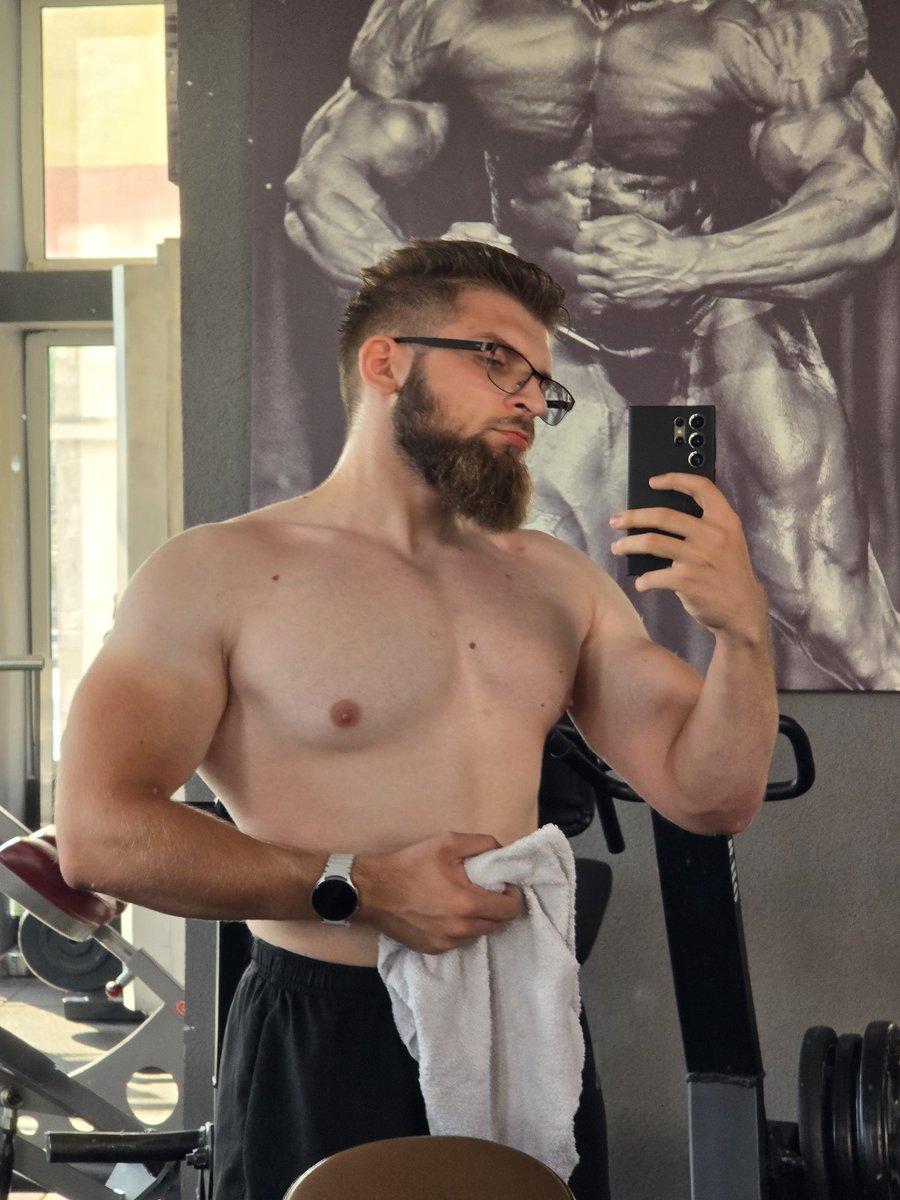 Alpha Master Steve tweet media