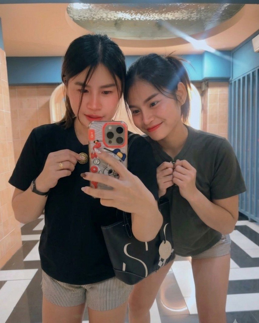 0pa5nw14's tweet photo. ดูhee รีมาค่ะ ขึ้นคู่เลยป่ะ🤍 https://t.co/wAEElTaLiP