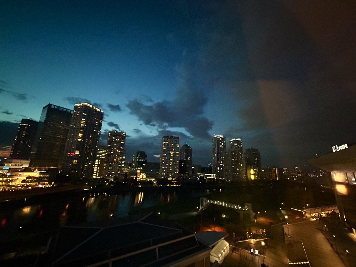 mikiko_bridge's tweet photo. 横浜！！！🚢 https://t.co/kBOTrvF4pA