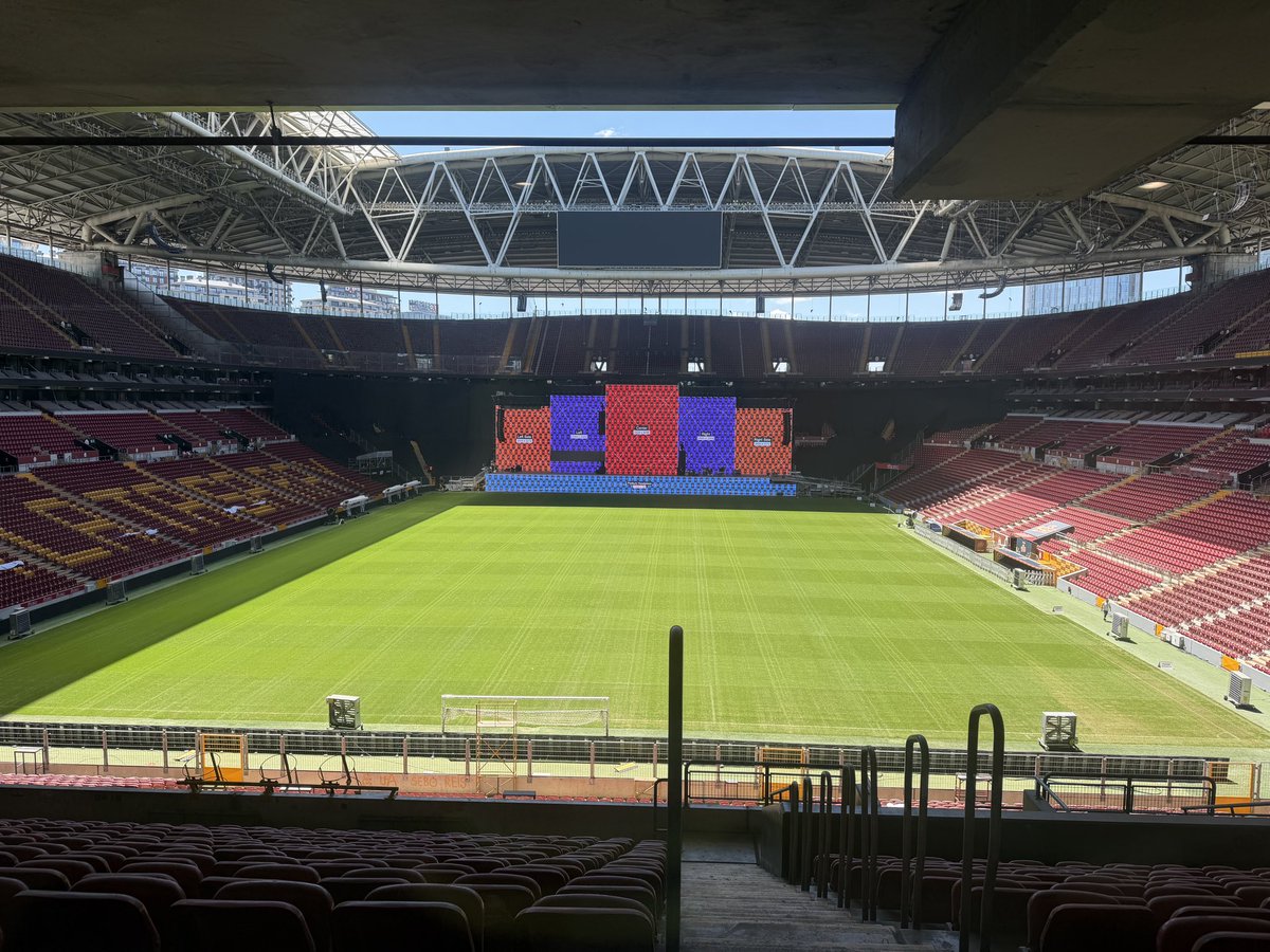 Gala1905's tweet photo. Sen çok başkasın @GalatasaraySK https://t.co/U20BXHKc1S