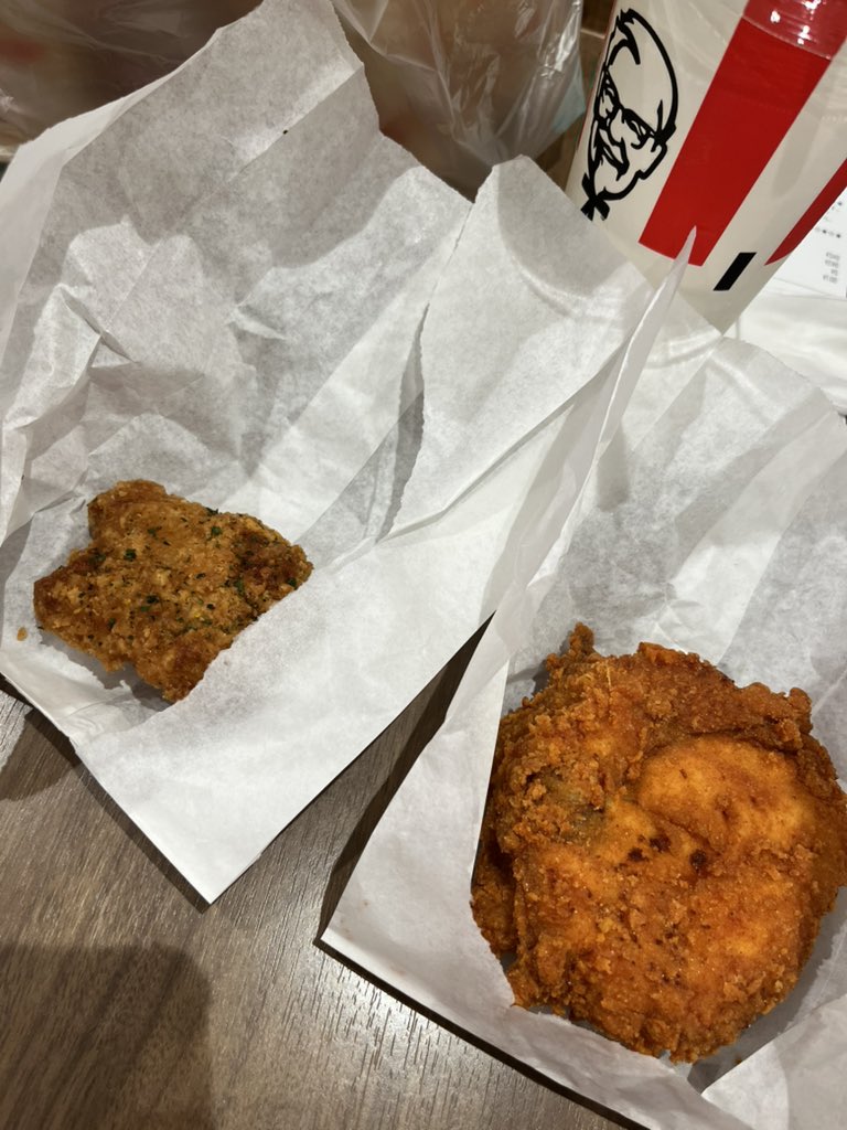 otakatuofficial's tweet photo. 違いやばすぎて開いた瞬間びっくりした https://t.co/Gs86UwLvPg
