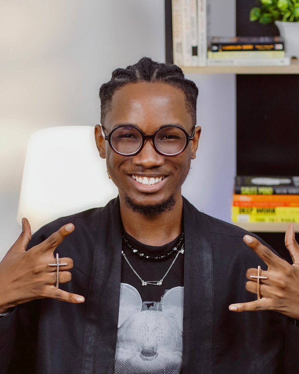 GLOCK___40's tweet photo. The creative pulse of Ghana, told through one artist's journey.
Watch Dat Art God's documentary streaming now on YouTube. A Jameson documentary:

https://t.co/Tq2xPNZEge

#DatArtGod #Jamesonwhiskey #goldblockparty #mainlandblockparty https://t.co/B3v0C4ifML