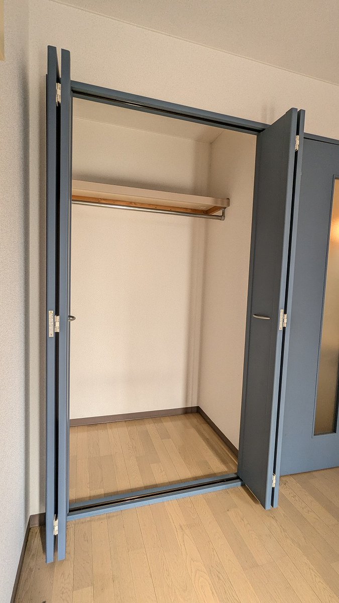 MIDLANDS6's tweet photo. 六本木駅4分　乃木坂駅6分　東京ミッドタウン徒歩圏内なのに閑静な場所にあるバストイレ別の1K、入居者募集中！
https://t.co/XfGcNMp6jQ
【フラットイソ】
＃賃貸　＃住居　＃一人暮らし　＃部屋探し　＃物件探し　＃港区　＃六本木　＃不動産　＃アパート https://t.co/rWviRPPtPf