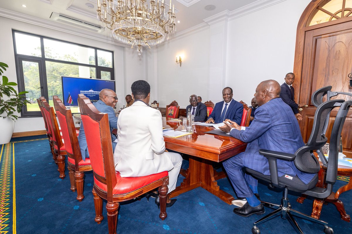 WilliamsRuto's tweet photo. Received a brief on the progress the Financial Inclusion Fund, popularly known as the Hustler Fund, is making in the lives of customers. We will continue resourcing the fund so that Kenyans can continue accessing the most affordable credit in the country.

So far, the Fund has disbursed KSh90 billion to 28 million borrowers on three products - Personal Loan, Bridge Loan and Hustler Groups - and lending KSh50 million a day.

Additionally, the Fund has 10 million repeat customers, 4.5 million of whom have good scores of A and B courtesy of their good borrowing and repayment behaviour.

The borrowers have saved KSh7 billion, a major achievement in the role the Hustler Fund was meant to play in mobilising national savings.

I am very proud that these milestones have been achieved purely on a digital platform and the processes have all been digitised.