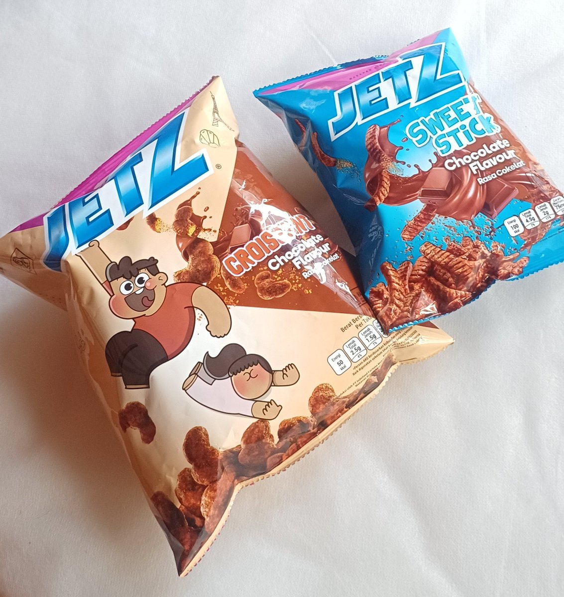dymondzx_'s tweet photo. Siapakah hachu yg slalu excited tiap kali h2h jdi BA produk indo, AKU!! SAYA!!! GUWEHHH!!!
@JetZ_Snack x @Hearts2Hearts
#Hearts2Hearts #하츠투하츠 #JetZ #JetZxHearts2Hearts #JetZrekinAja https://t.co/dekEdNtbWY