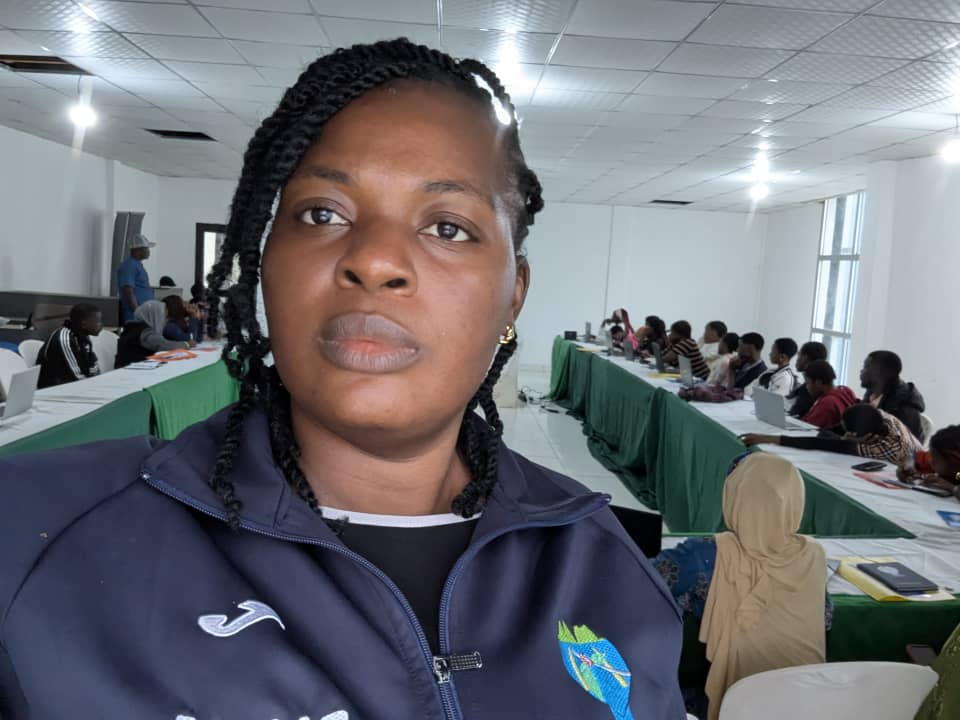 TchodouR's tweet photo. 🚀 Projet Nkongsamba 1er Youth Connect – Semaine 2

Nous entamons la semaine avec enthousiasme ! Nos participants ont démarré les sessions de formation en création de visuels, avec un focus sur la maîtrise de Photoshop. 🎨

#Nkongsamba1erYouthConnect https://t.co/npk6yLRrGM