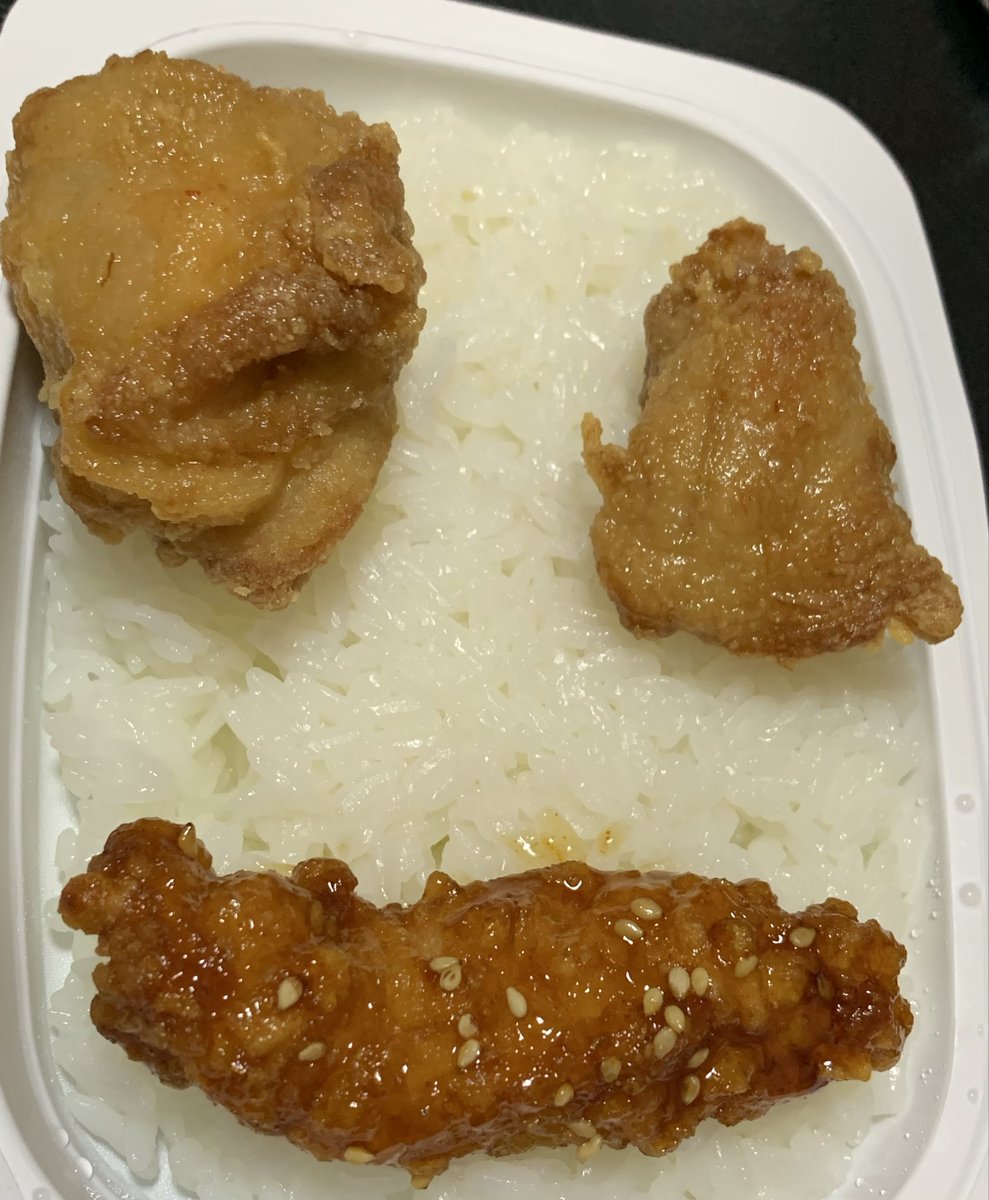 Fl6sw's tweet photo. 一郎太くん 夜ご飯できたよ https://t.co/rJHfKFoO2r