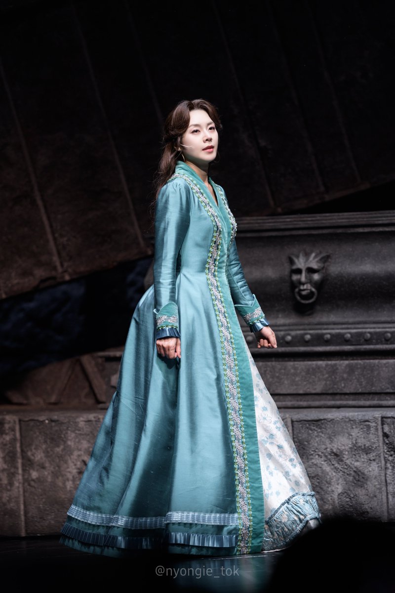 nyongie_tok's tweet photo. 20260729 드라큘라 커튼콜
미나 머레이-조정은

#조정은 https://t.co/xICqIgHZqG