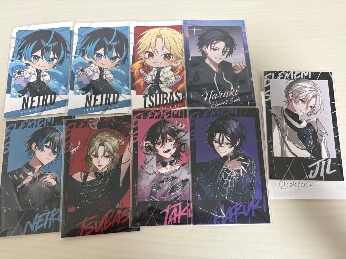 pkycn25's tweet photo. 【交換】EL6 SAVE グッズ
チェキ風トレカ

譲)画像1
求)画像2

郵送希望
異種交換で難しいとは思いますがよろしくお願いいたします。

検索からもお声がけ下さい。 https://t.co/uQtIJPmWHi