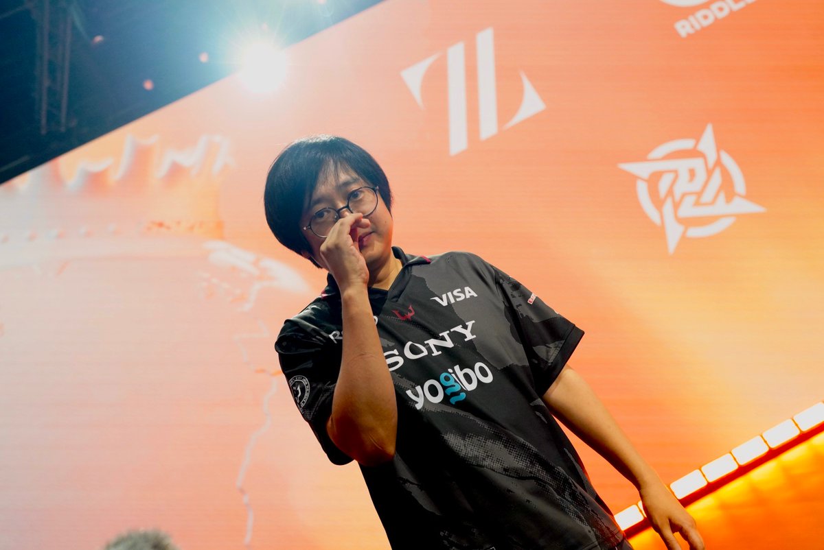 esports_REJECT's tweet photo. 📸Instagramも随時更新中
https://t.co/nLGBvvnjnc

#RCWIN #EWC26 https://t.co/z2XNMdQBG6