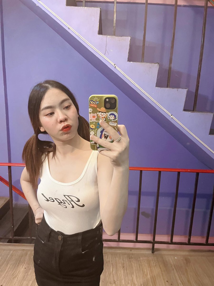 LISAAA694's tweet photo. คืนนี้อยากบดจัง #fwbกทม #onsกทม #เรียลหญิง #เรียลชาย https://t.co/hzuaLar4PH