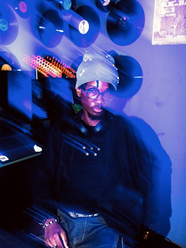 KWAHUBOGA1's tweet photo. Collaboration. Culture. Craft. Dat Art God breaks it all down in this new documentary, now streaming on YouTube.  

https://t.co/SXVVvdkX6V 

#DatArtGod #Jamesonwhiskey #goldblockparty #mainlandblockparty https://t.co/wD5WaExKKc