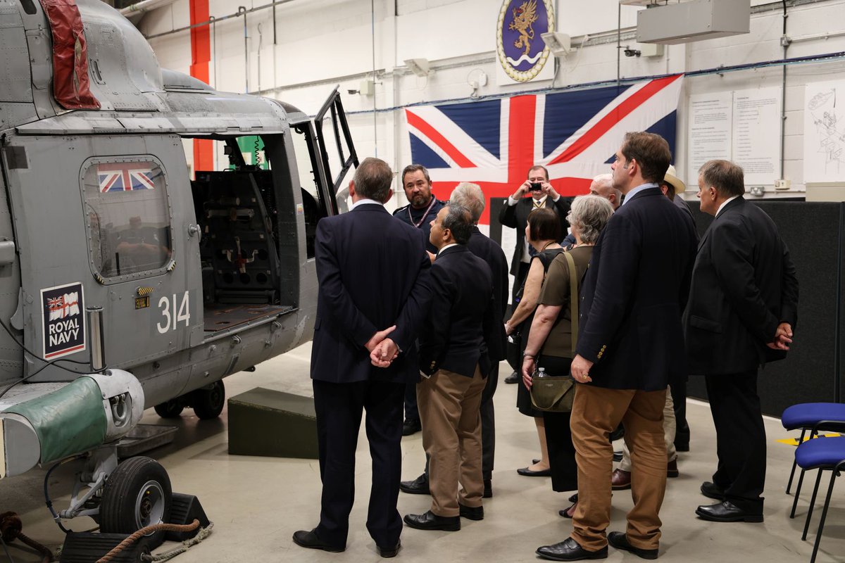 HMSsultan tweet picture