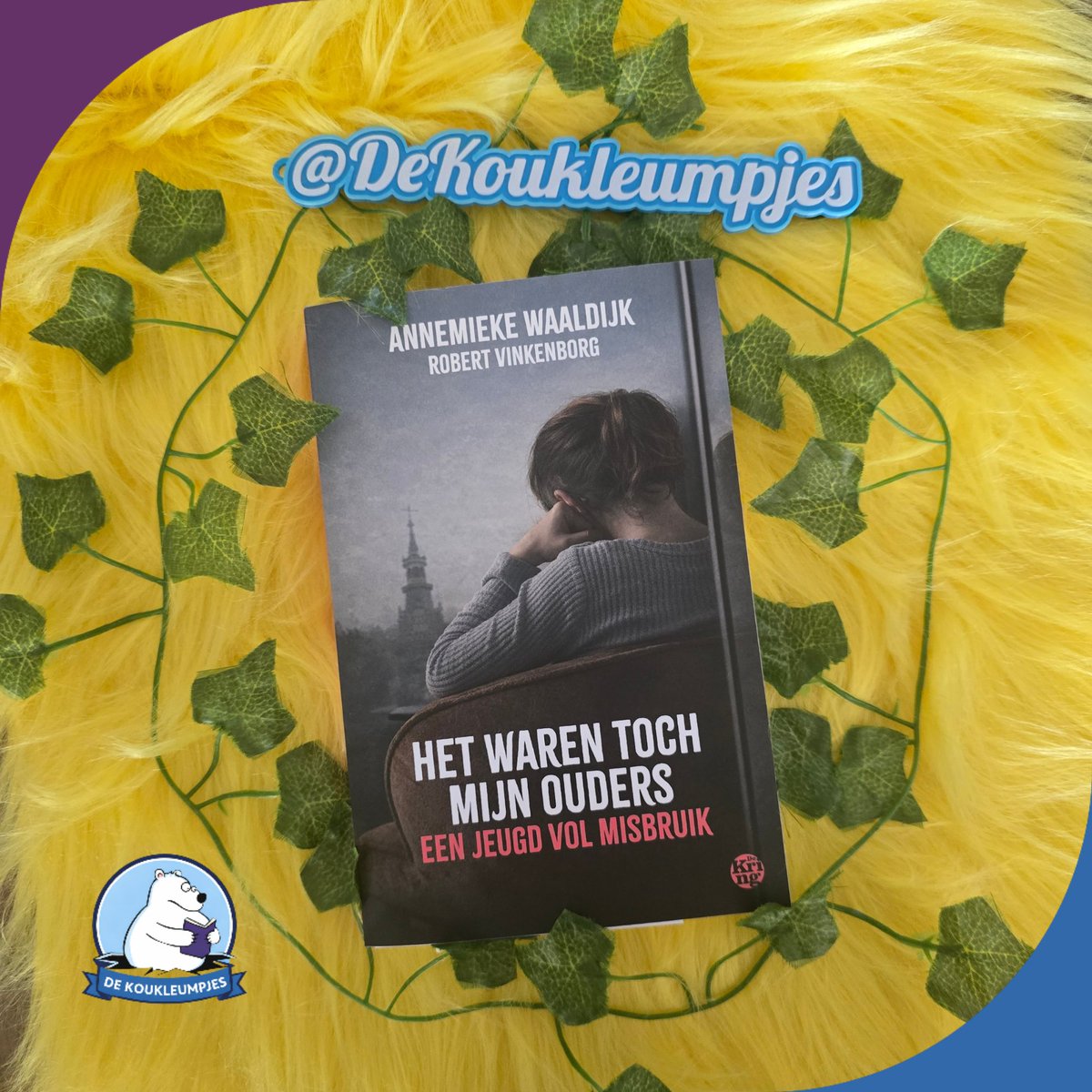 Veronique las 'Het waren toch mijn ouders' geschreven door Annemieke Waaldijk & @RVinkenborg. Het is een rauw, hartverscheurend en aangrijpend boek wat haar zeker bijblijft. Lees onze mening in de recensie: https://www.instagram.com/p/DbX4ZBJMz6t/?igsh=MXdmc2lqOTQ0eDJ1eA== @DeKring_ 