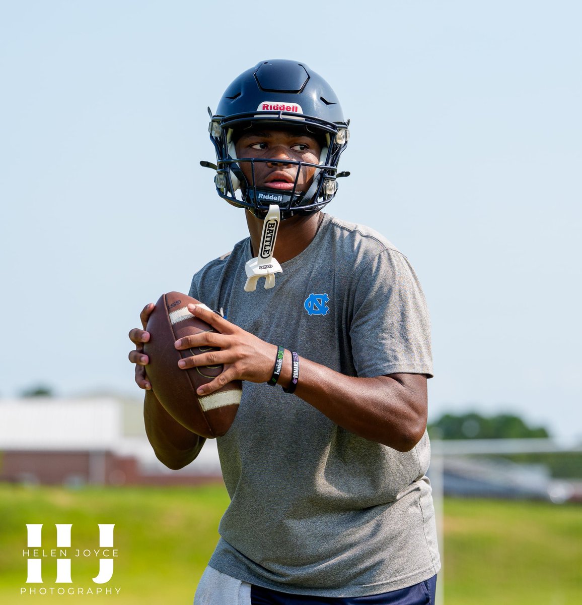 TOODLEBOYS's tweet photo. 🔥🐐💪💯🏈 2028 #QB1 @D1Marty4 💯💪🏈🔥 START OF FALL CAMP 🏈 COTTAGE HILL CHRISTIAN ACADEMY #WORKGONESHOW
Helen Joyce 📷🐐❤️ #GOATED https://t.co/iwIRLjSHkk