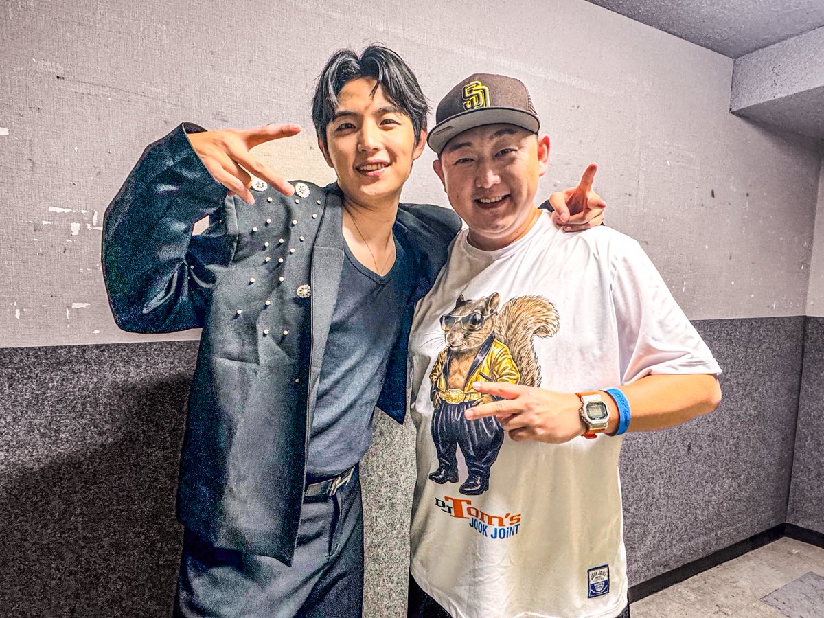 ToMsJookJoint's tweet photo. 「#カンミンス」ツアーファイナル「RISE TO DIAMOND FINAL DIAMOND HALL」

半年ぶりに、大好きな弟のライブへ♫

歌も、楽曲、ダンス、トークも益々良くなって、成長し続けているミンス❤️‍🔥
後半のミンスの涙にもらい泣き…。

大きな舞台で輝くSTARの姿を楽しみにしています⭐️🦁✨
@minsu_lionflow https://t.co/0UtasVqXfA