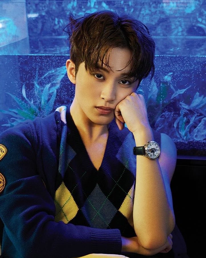 skymarksung's tweet photo. Blue will always be Mark’s color 🩵💙✨ https://t.co/iA6egNqFXn