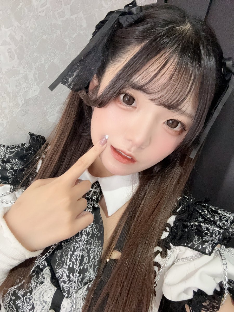 MAFIA__yuno's tweet photo. いますよ〜🐷‼️
 #コンカフェ #コンカフェ嬢 #コンカフェ営業ください #自撮り界隈 #秋葉原 https://t.co/tW4X7kpuQn