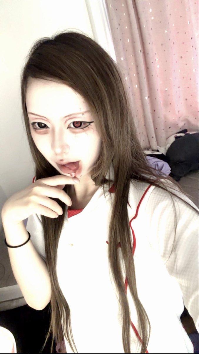 uj8_2's tweet photo. 食べちゃっていい？
#自撮り界隈 https://t.co/x11P70zPuY