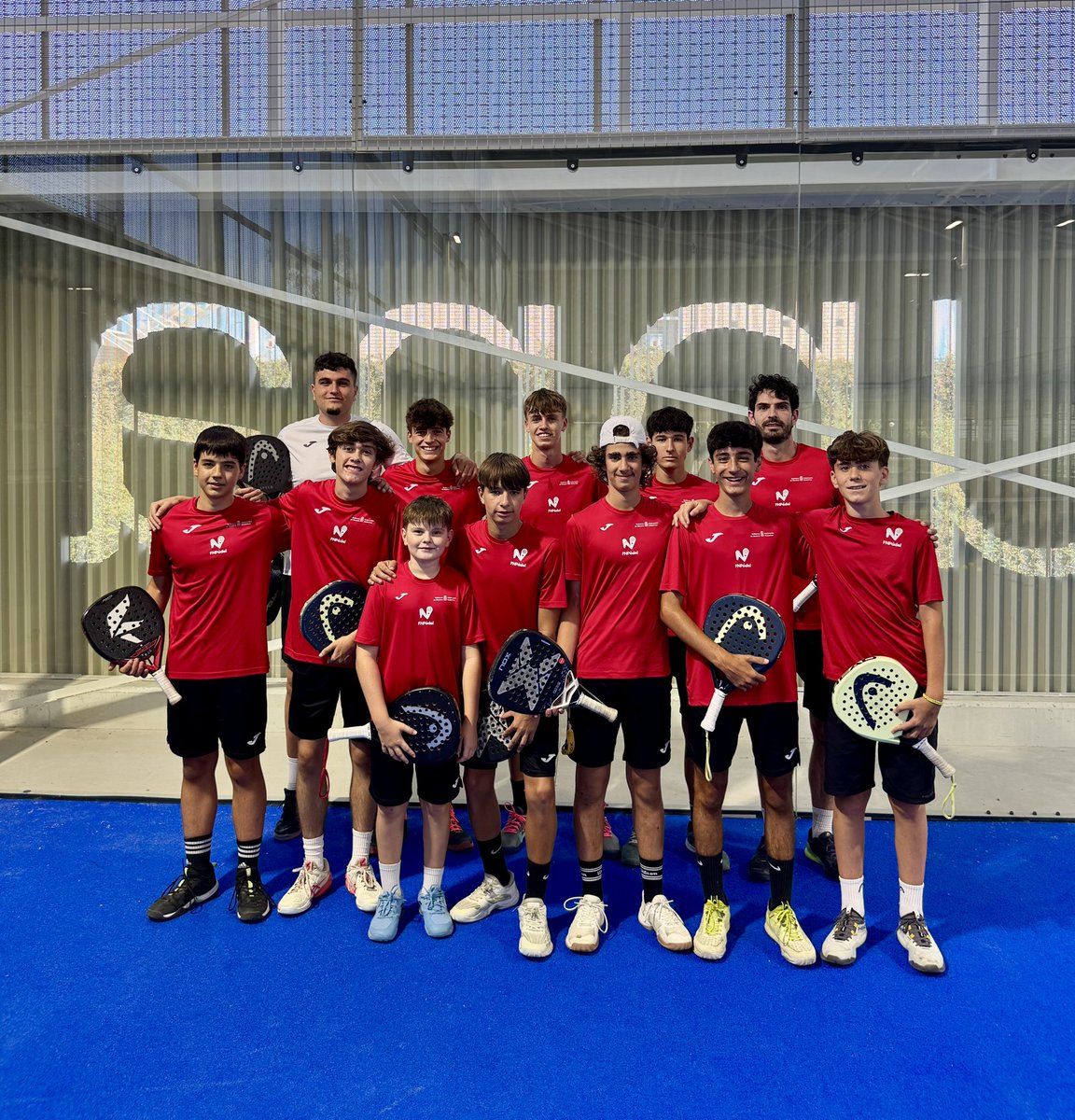 FNPadel tweet picture